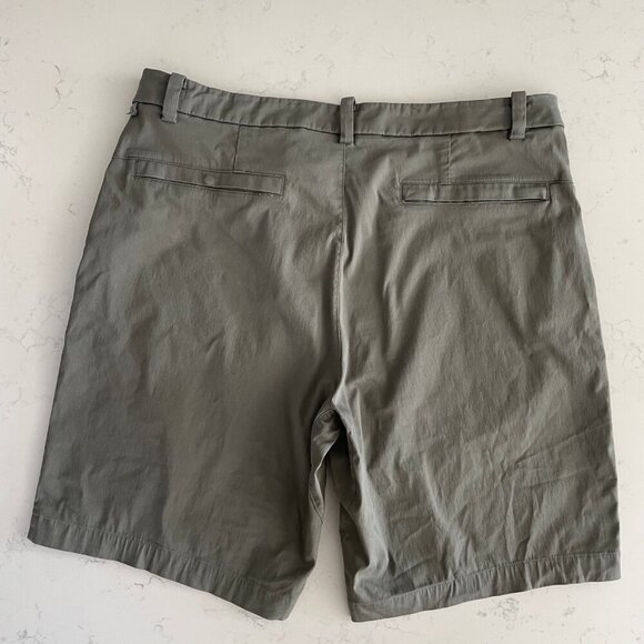 Lululemon Commission Short Slim * Chino 9 * Shorts Green Sz 34 - Picture 5 of 10